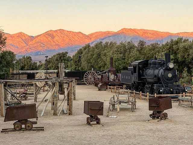 Furnance Creek - punkt widokowy, pustynia Mojave