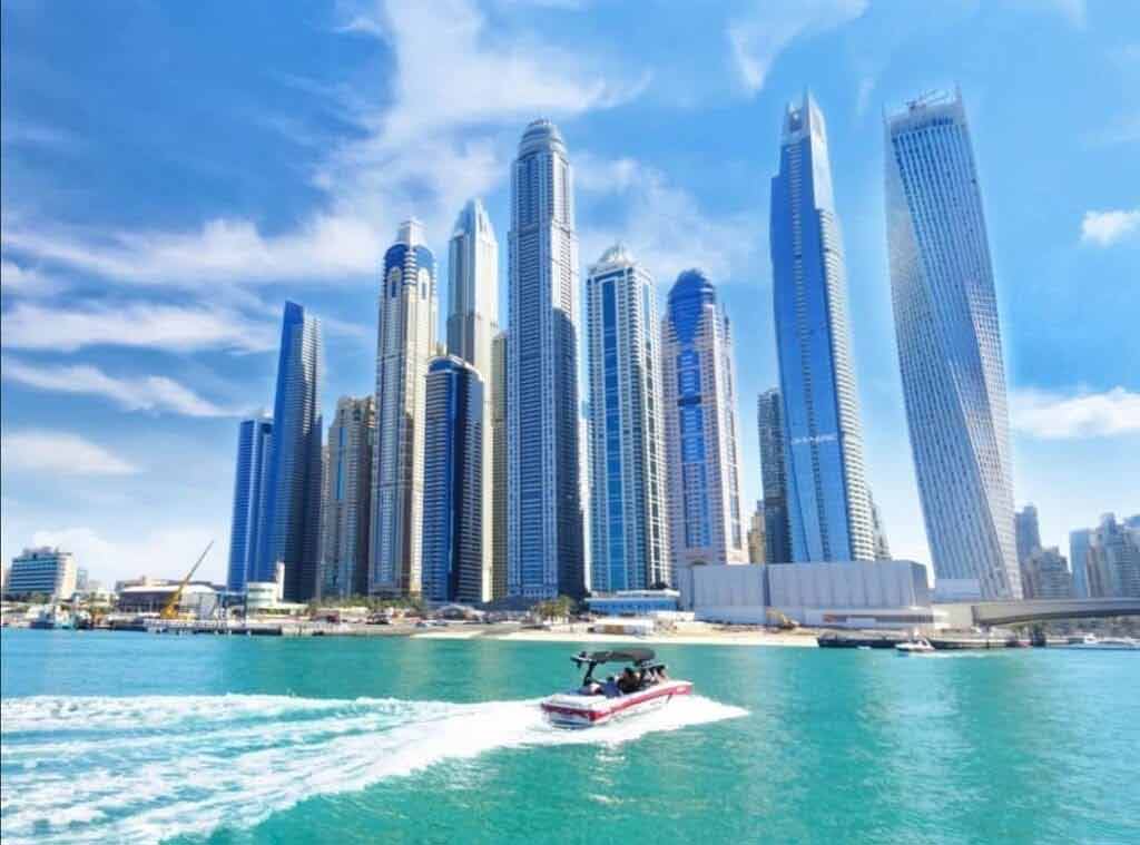 Gdzie jest ciepło w lutym - Zjednoczone Emiraty Arabskie
