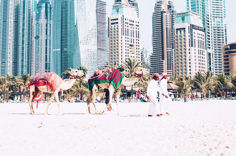 Dubaj w listopadzie na wakacje