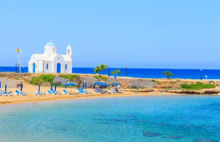 Cypr - plaże. Wybieramy najpiękniejsze plaże na Cyprze