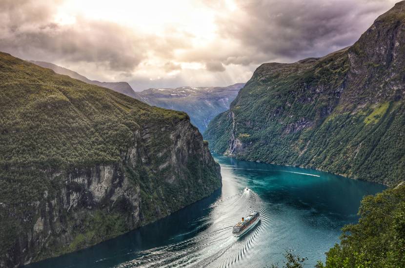Hardangerfjord – Fiordy w Norwegii