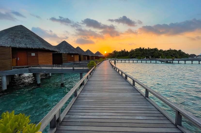 Malediwy hotel na wodzie