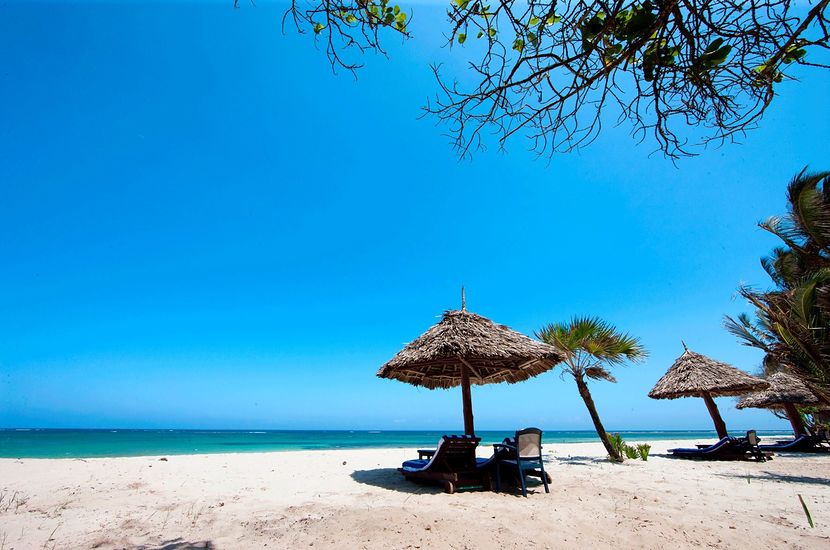  Jacaranda Indian Ocean Beach Resort, Kenia / wakacje.pl