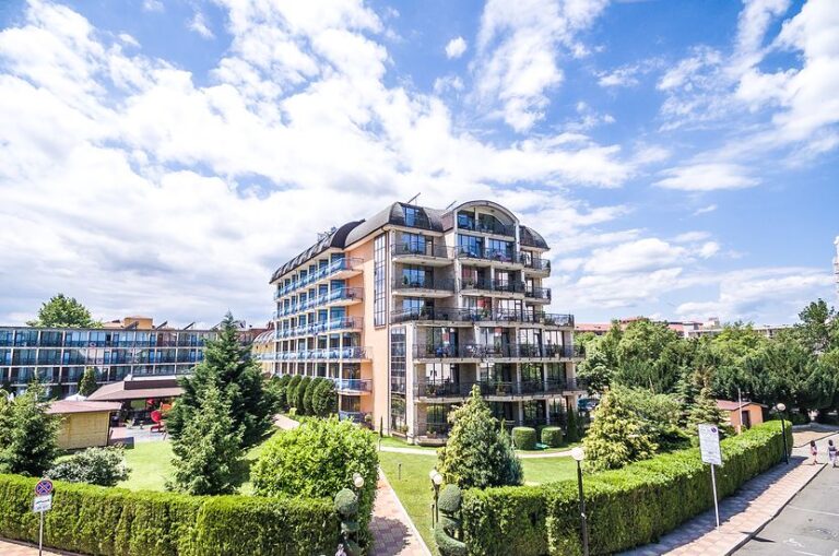 Tylko 1 325 zł 🤯 za jutrzejszy wypad do bardzo dobrego hotelu w Bułgarii 🏝️