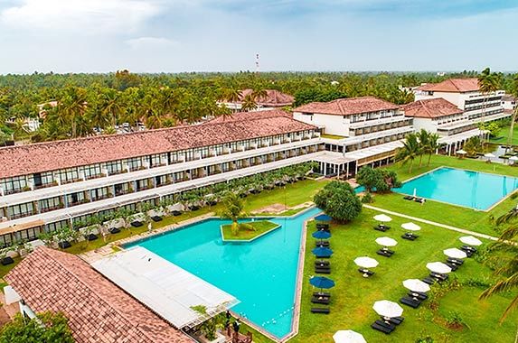 Sri Lanka 🦣⛱️ 5 gwiazdkowy ⭐ hotel, położony przy plaży i wiele udogodnień. Od 4 777 zł