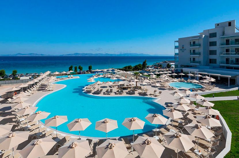 Grecka Rodos na Majówkę 🏝️✈️ Okazały hotel i cena już od 1 969 zł za osobę