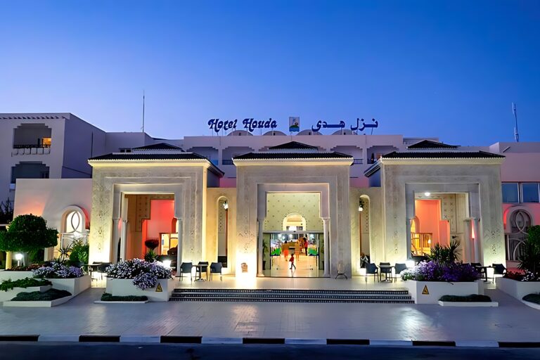 Trzygwiazdkowy hotel w Tunezji w pakiecie z All Incl. od 1 700 zł/os. Bezpośrednio przy plaży