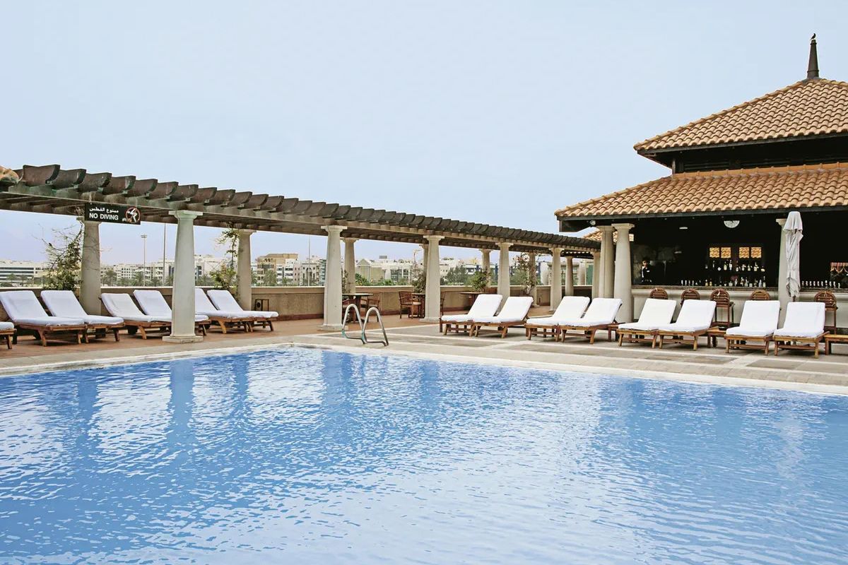 Hyatt Regency w sercu Dubaju: 5* z BB od 3 250 zł/os. – basen, fitness i marina tuż obok