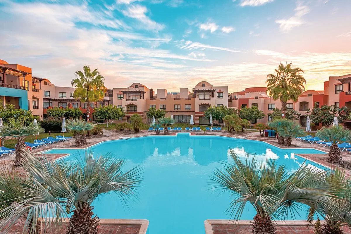 Egipt: 5* Radisson Marina Port Ghalib z All Inclusive, nurkowaniem przy rafie i spa od 2 936 zł/os.